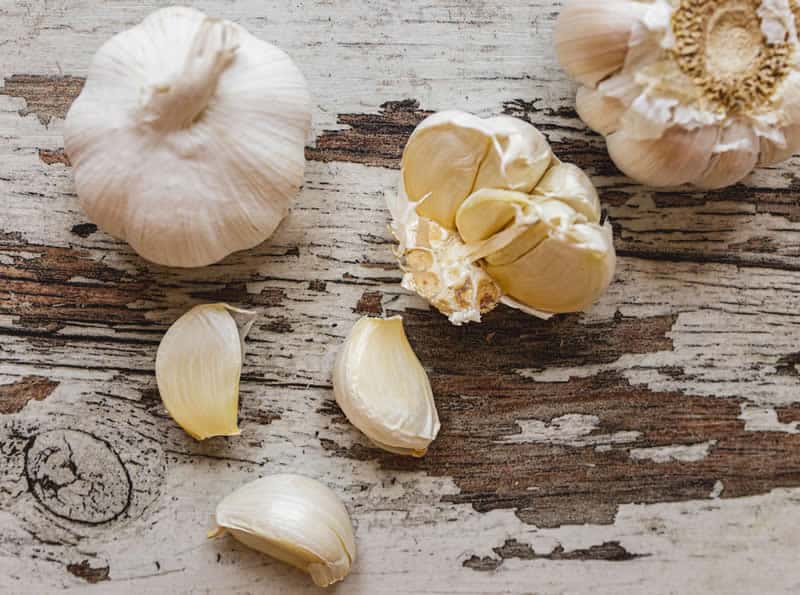 Does garlic help with weight loss?